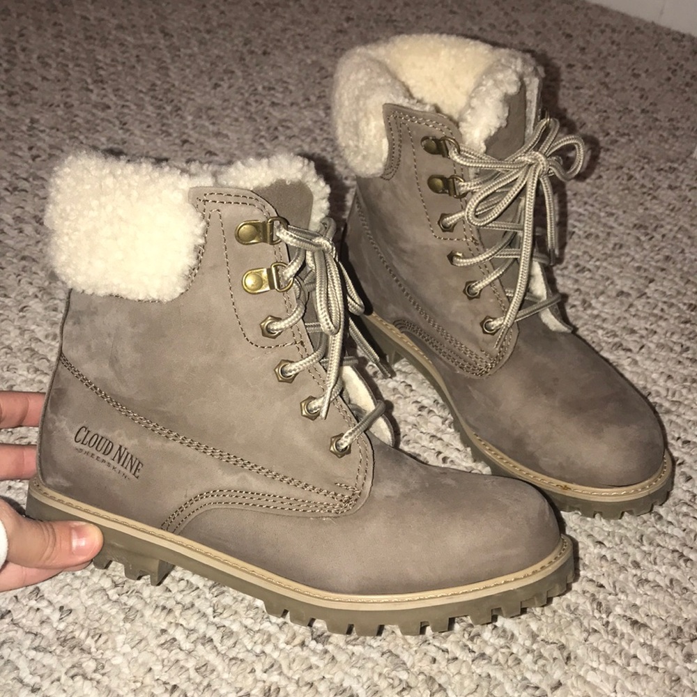 Cloud Nine Sheepskin Winter Boots